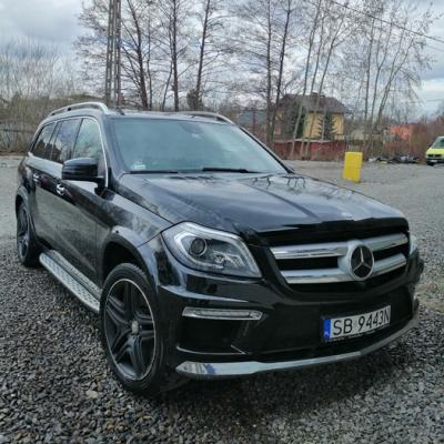 Mercedes GL8